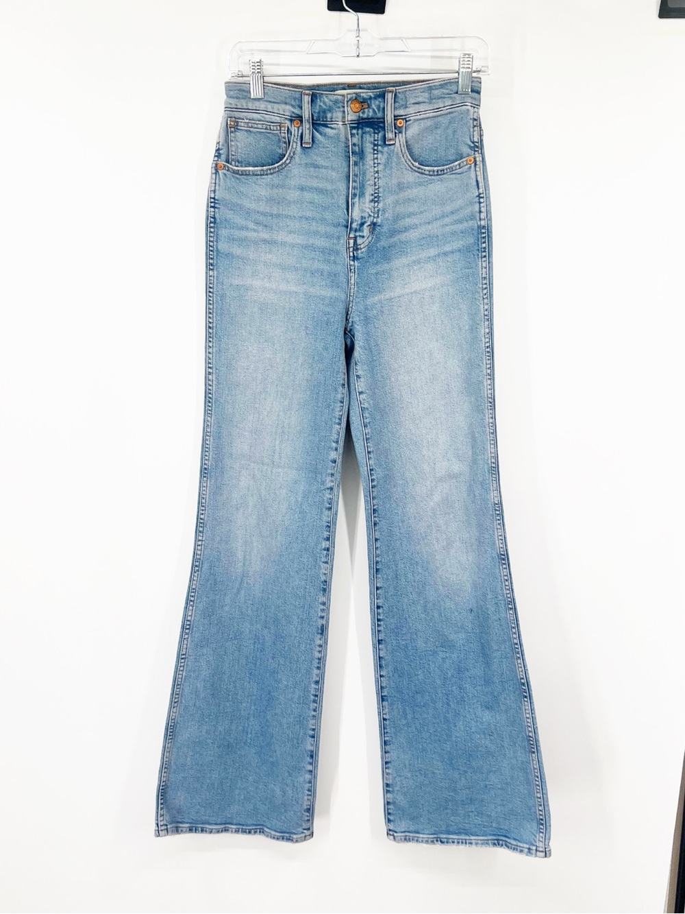 Madewell 11” High-Rise Flare Jeans in Caine Wash